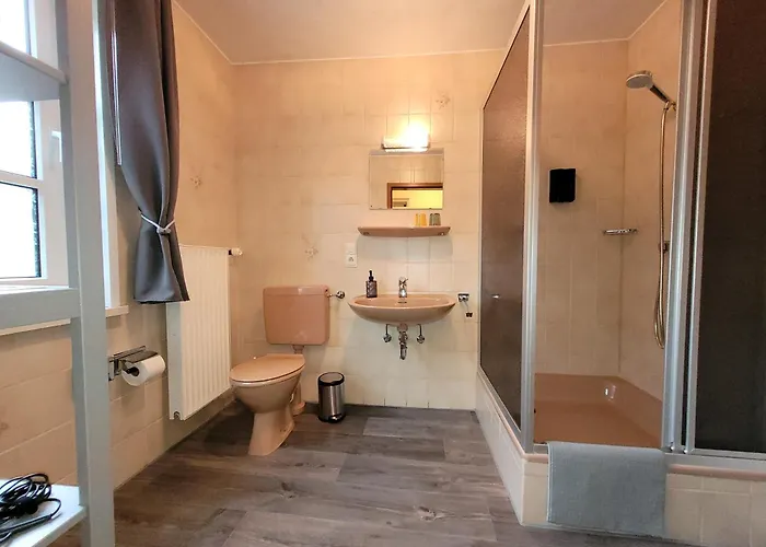 Vineu - Отель типа 